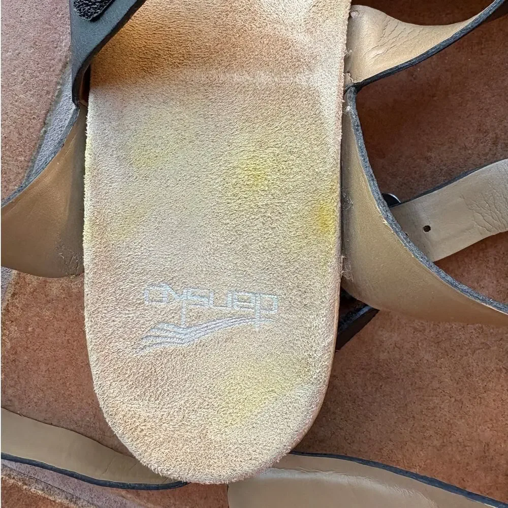 Dansko "Lou" Black Leather Strappy Wedge Sandals w Brass Tone Hardware US 7.5-8 - Picture 12 of 16